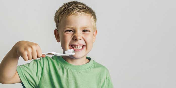 What do you know about child oral care? Does it important? 5 kids-teeth-care